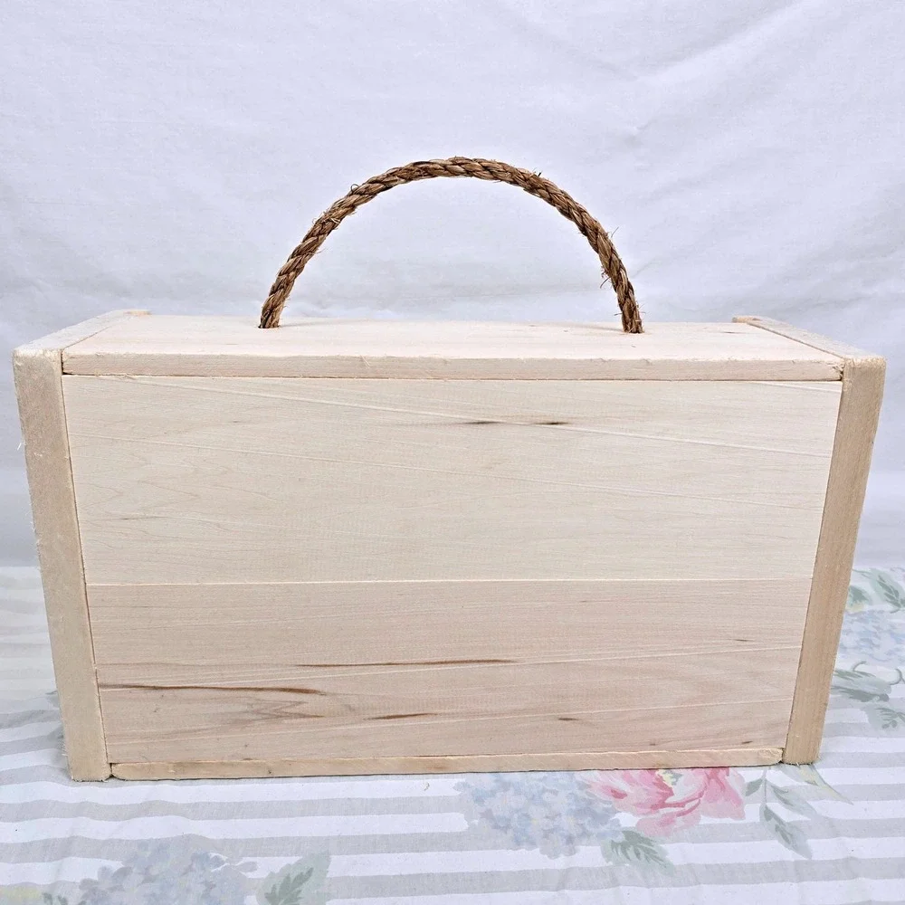 Tennessee Shine Co Wooden‎ Crate Storage Box Rope Handle